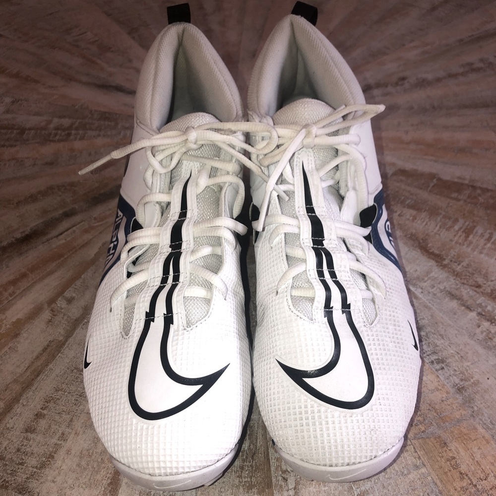 nike alpha football cleats